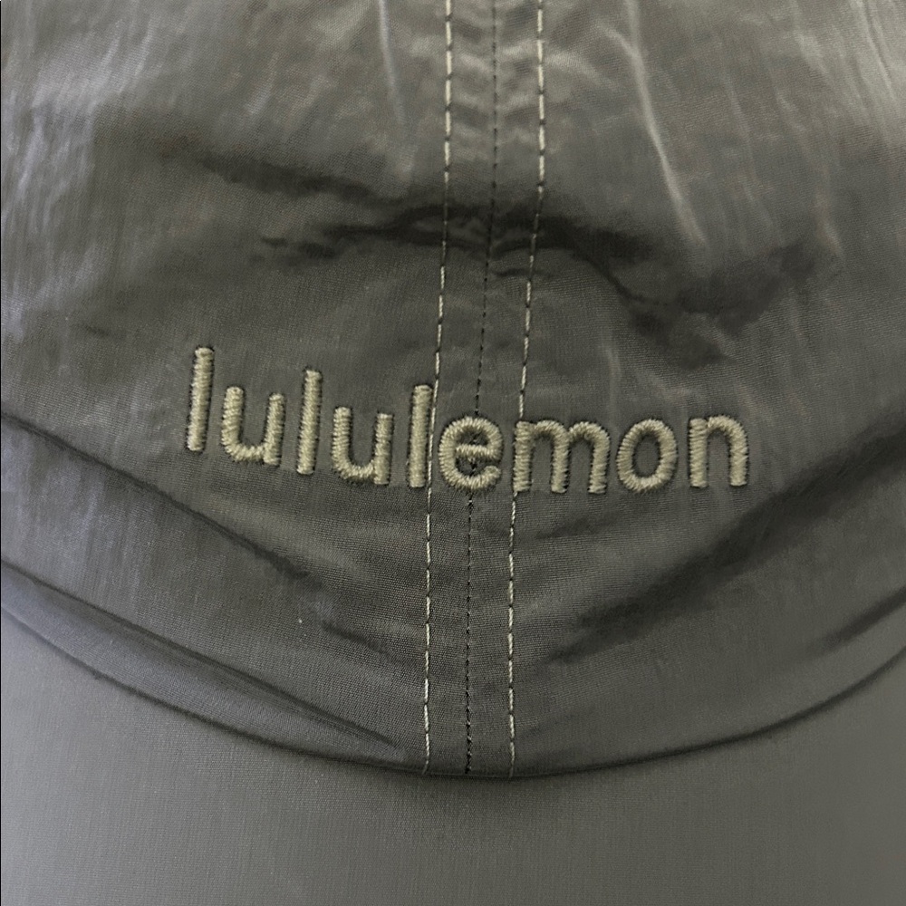 lululemon athletica Light Gray Cap - Picture 3 of 5